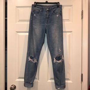 American Eagle Mom Jeans